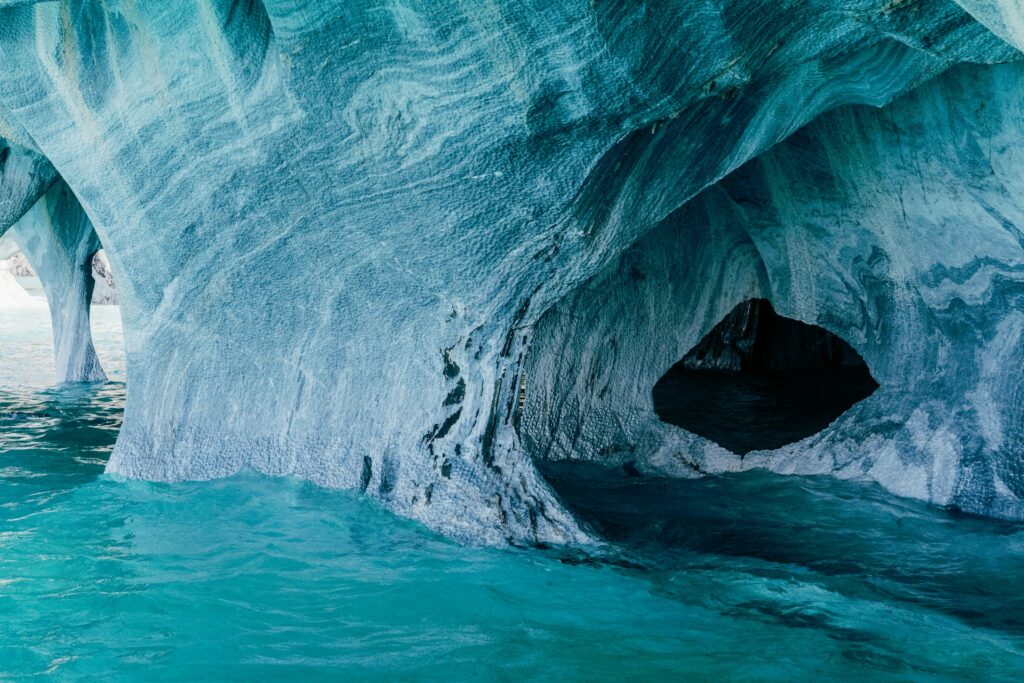cuevas de marmol